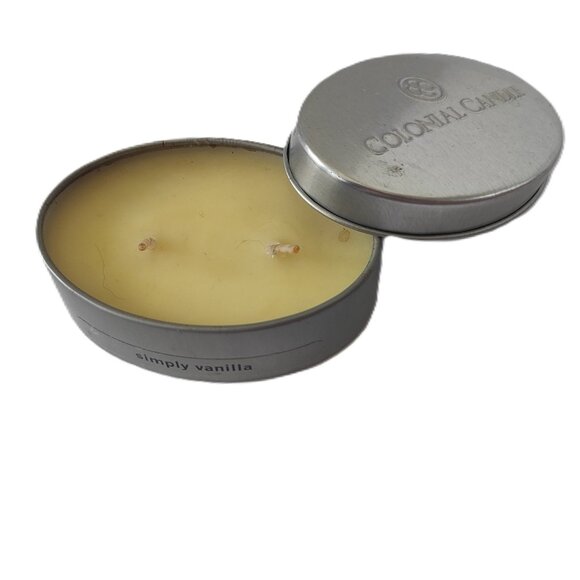 Colonial Candle Simply Vanilla Small Double Wick Candle in Tin Container New NWT - Picture 2 of 4